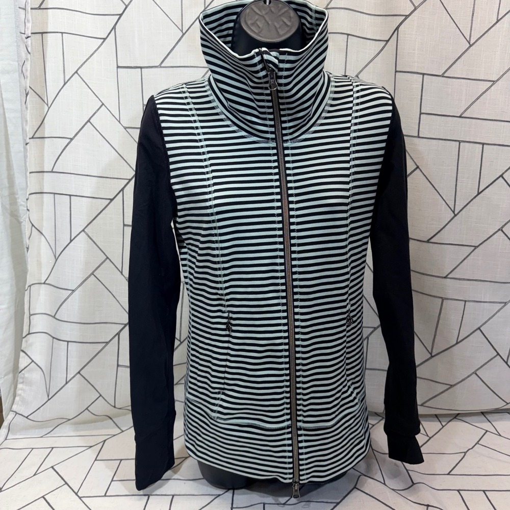 Lululemon Full Zip Stripe Jacket Mint Black Funnel‎ Neck Track Top Womens Size 4